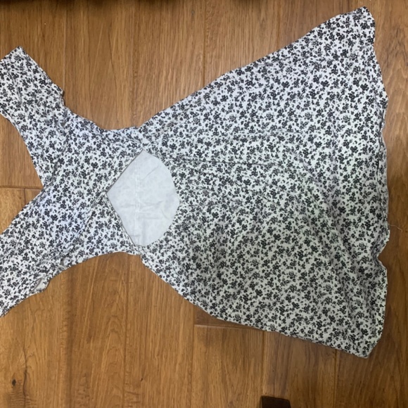 Garage White Floral Dress - Picture 2 of 2